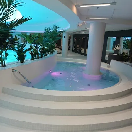 Hanza Tower Ajp Lux Apartament